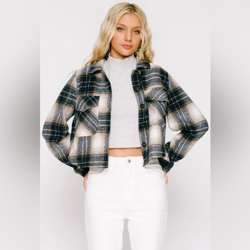 Cropped plaid Shacket